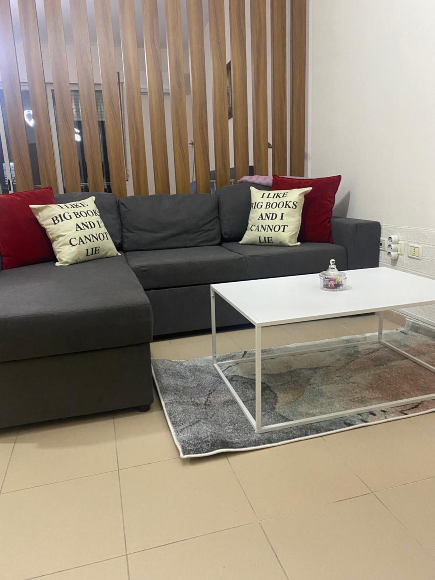 Chlo Apartment 4 Tirane Luaran gambar